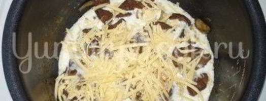 печень под соусом бешамель из мультиварки. Шаг 4