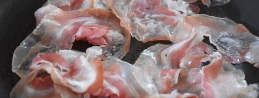 печень жареная с белыми грибами. Шаг 8