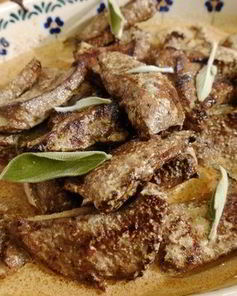 Телячья печень в винном соусе с шалфеем