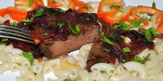 Жареная печень по-венециански