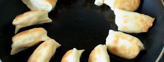 китайские жареные пельмени. Шаг 15