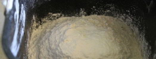 пельменное тесто на минеральной воде в хлебопечке. Шаг 3