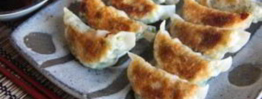 японские пельмени с креветками. Шаг 6