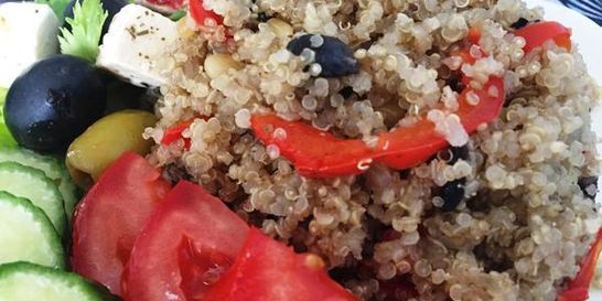 Плов из киноа с грибами