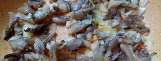 плов из перловки с вешенками. Шаг 4