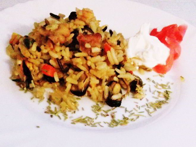Рецепт плова с диким рисом и морскими гадами