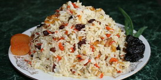 Плов с фруктами