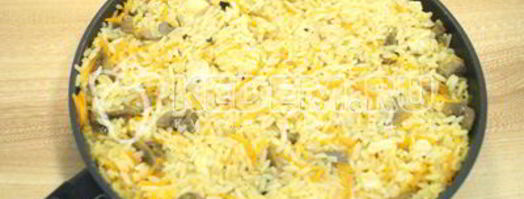 плов с курицей и грибами. Шаг 6