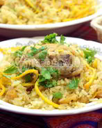 Плов с курицей, изюмом и морковью по-корейски