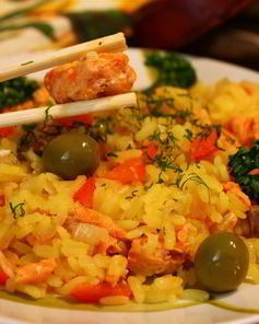 Плов с рыбой в горшочке