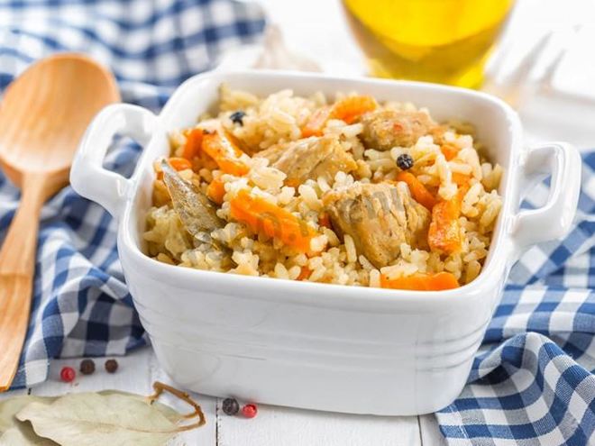 Рецепт плова в утятнице с курицей