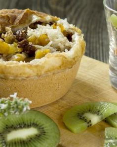 Сладкий плов с сухофруктами и орехами