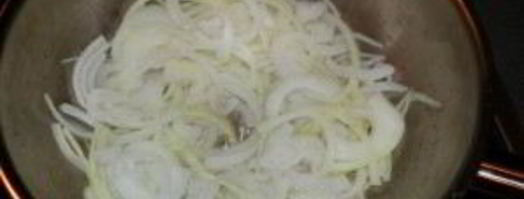 подливка из тушенки. Шаг 3