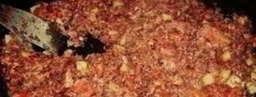 подливка из тушенки. Шаг 6