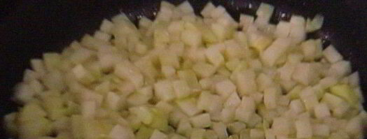 филе теленка фаршированное маслом грецкого ореха с рагу из кольраби. Шаг 6