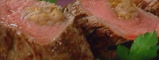 филе теленка фаршированное маслом грецкого ореха с рагу из кольраби. Шаг 9