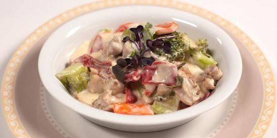 Фрикасе из кролика в белом вине