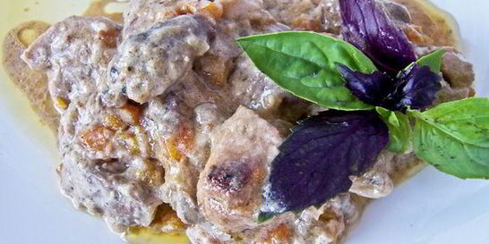 Фрикасе из курицы в сливочном соусе