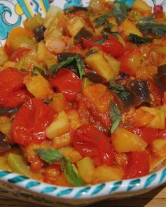 Капоната с кабачком и картофелем