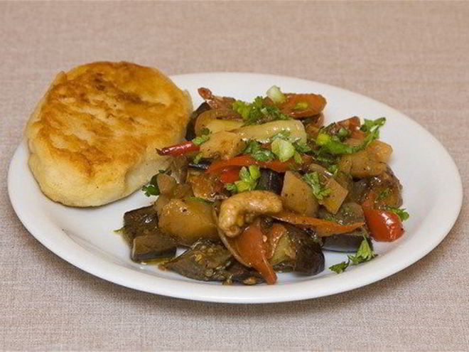 Рецепт овощного рагу с баклажанами и зеленью