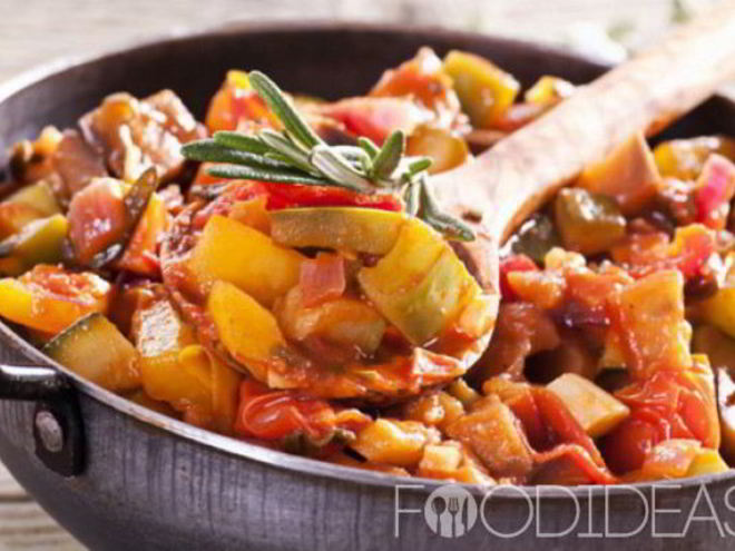 Рецепт овощного рагу с баклажанами, картошкой и мясом