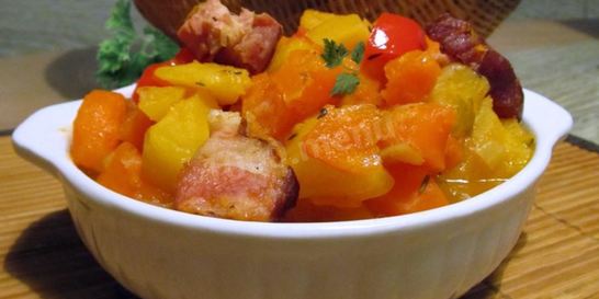 Овощное рагу с брюквой