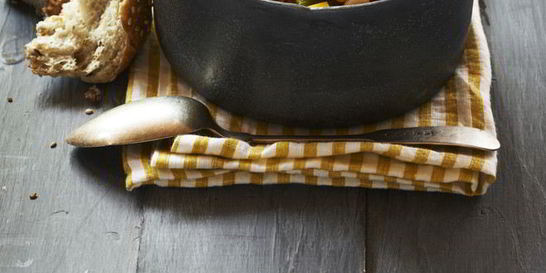 Овощное рагу с курицей