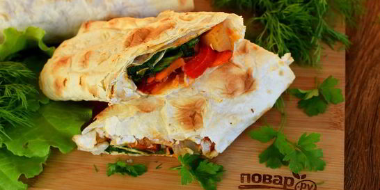 Овощное рагу в лаваше