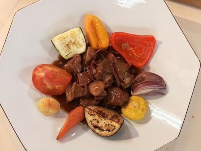 Рецепт рагу из барашка с чесночной подливой