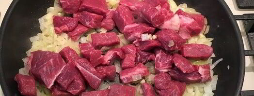 рагу из белой фасоли с говядиной и пряными травами. Шаг 3