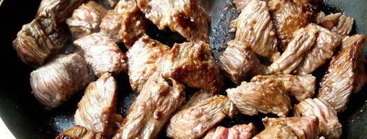 рагу из говядины с подливой, запеченное под фольгой homequeen. Шаг 2