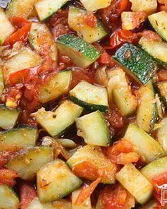 Рагу из кабачков с корицей