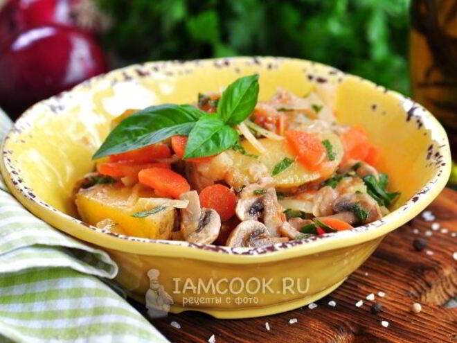 Рецепт рагу овощного с капустой и картошкой