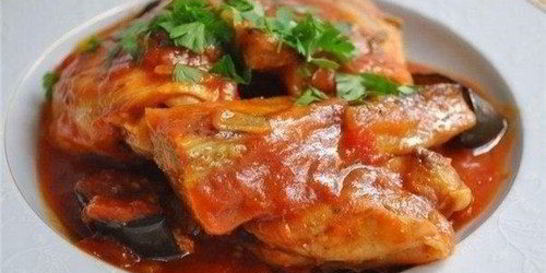 Рагу с куриной грудкой и белыми грибами