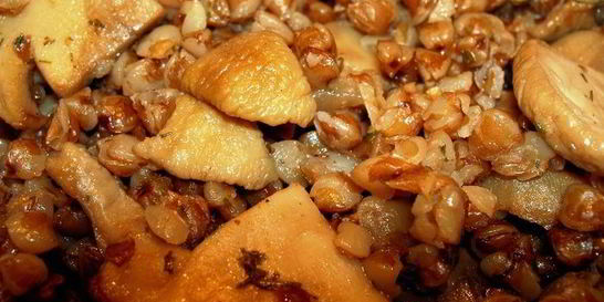 Гречневое ризотто с белыми грибами