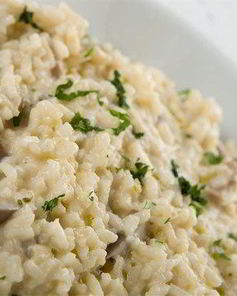 Ризотто с белыми грибами и петрушкой