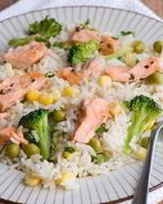 Ризотто с брокколи и лососем