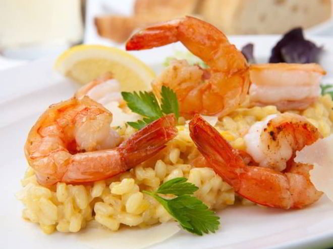 Рецепт ризотто с креветками и козьим сыром