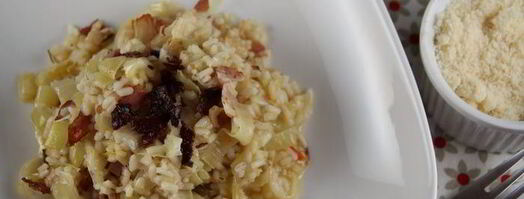 запеченное в духовке ризотто с луком-пореем и панчеттой. Шаг 8