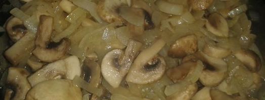 карп запеченный с грибами в сметане. Шаг 5