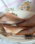 Копченый морской окунь