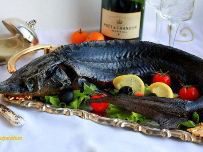 Рецепт осетрины с лионским соусом