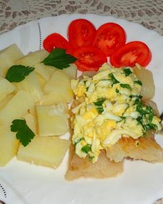 Рыба по-польски с яйцом