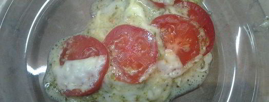 рыба, запеченная под помидорами и моцареллой. Шаг 5