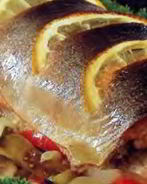Рыба, запеченная с овощами