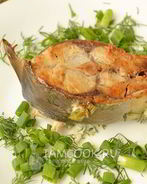 Тунец запеченный в духовке