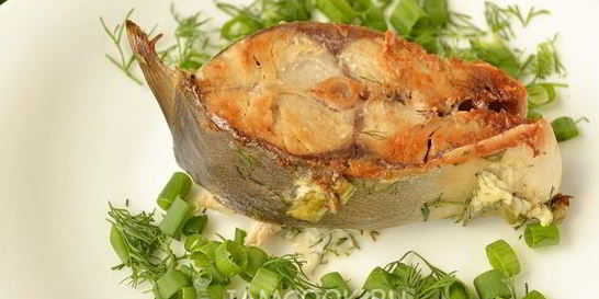 Тунец запеченный в духовке