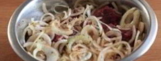 шашлык из говядины на шпажках. Шаг 2