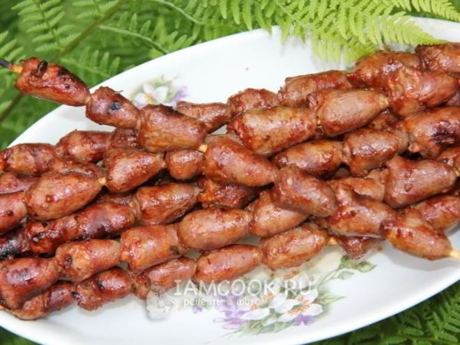 Рецепт шашлыка из куриных сердечек в томатном соусе