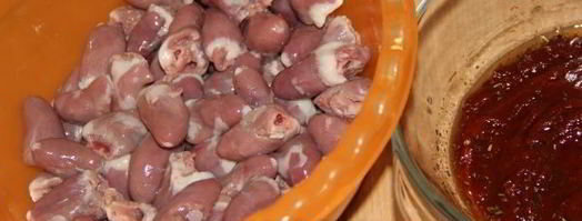 шашлык из куриных сердечек в томатном соусе. Шаг 5